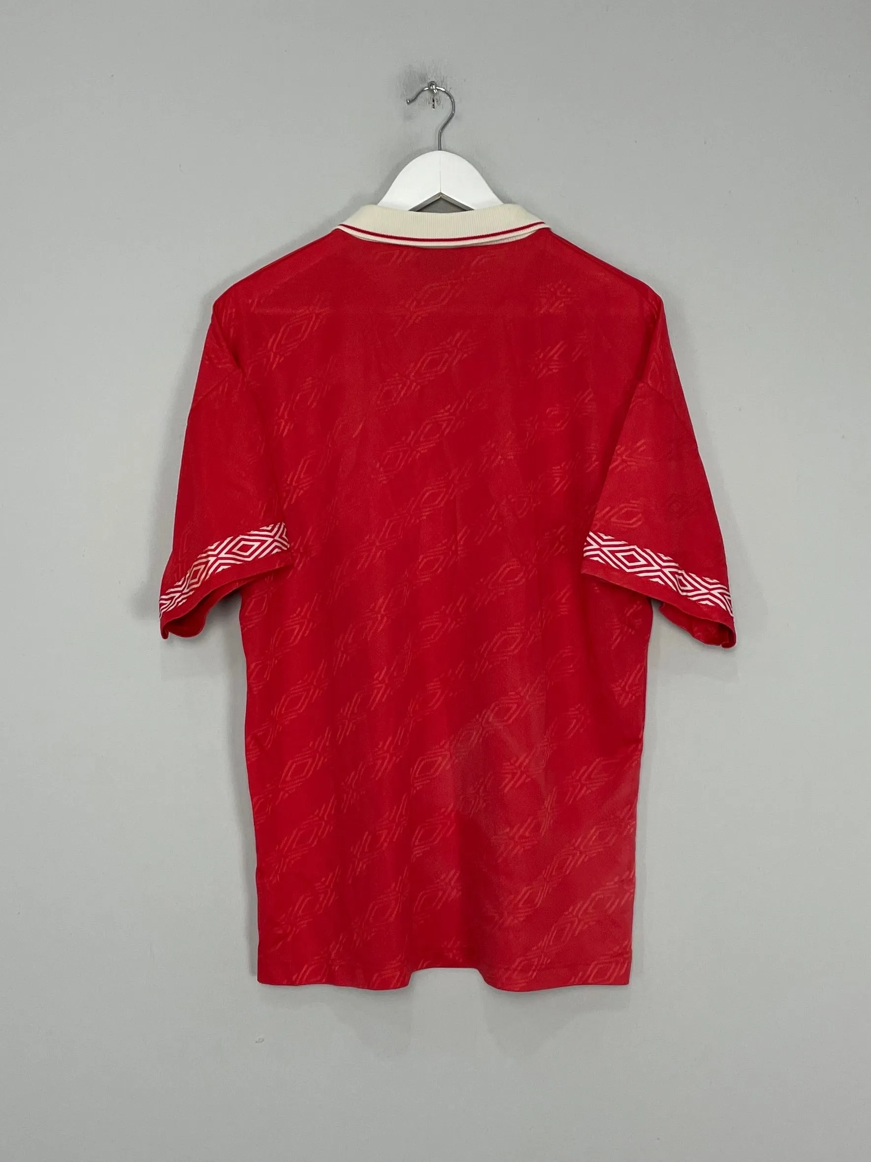 1994/96 SEVILLA AWAY SHIRT (L) UMBRO