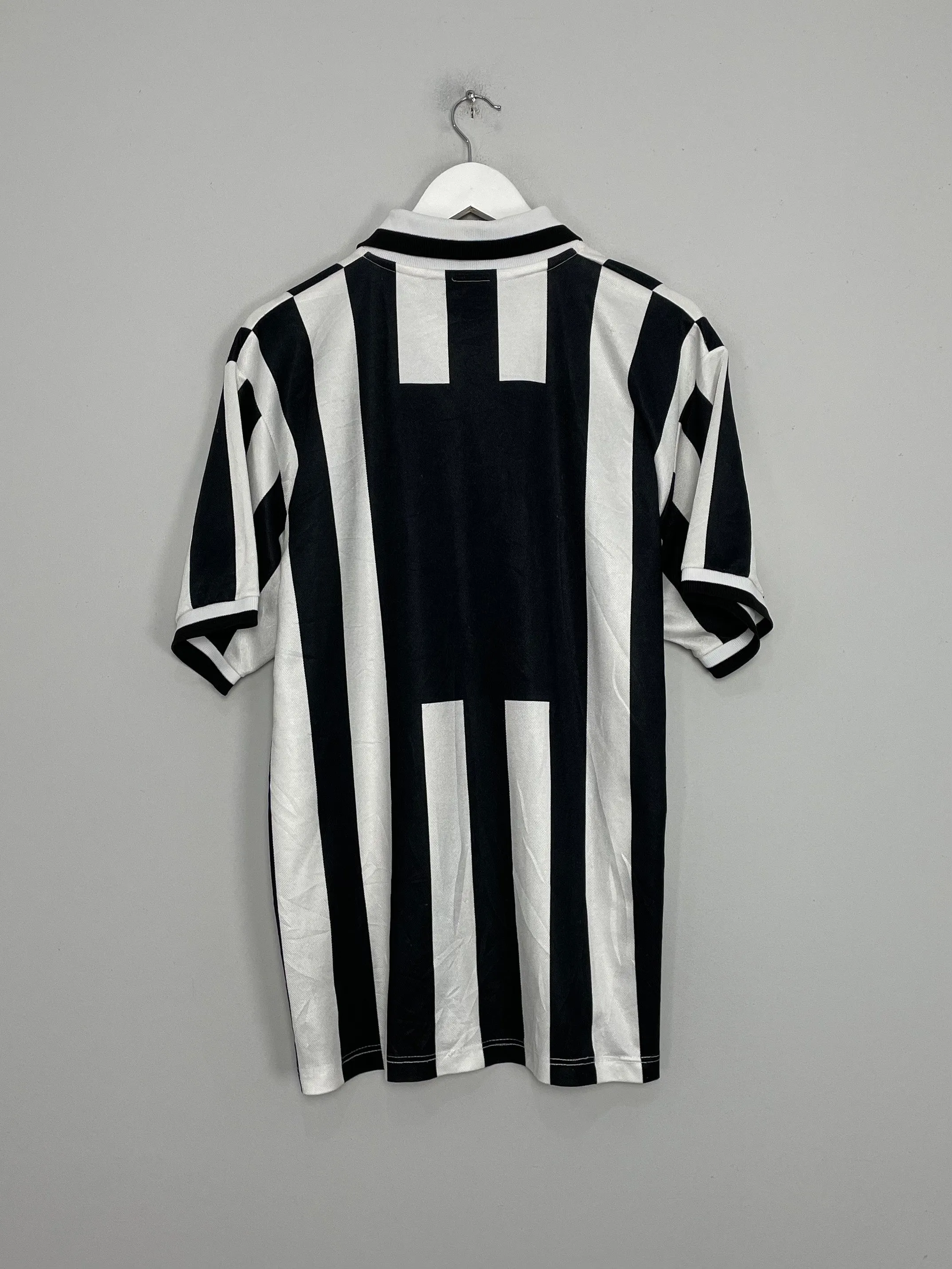 1995/96 JUVENTUS HOME SHIRT (XL) KAPPA