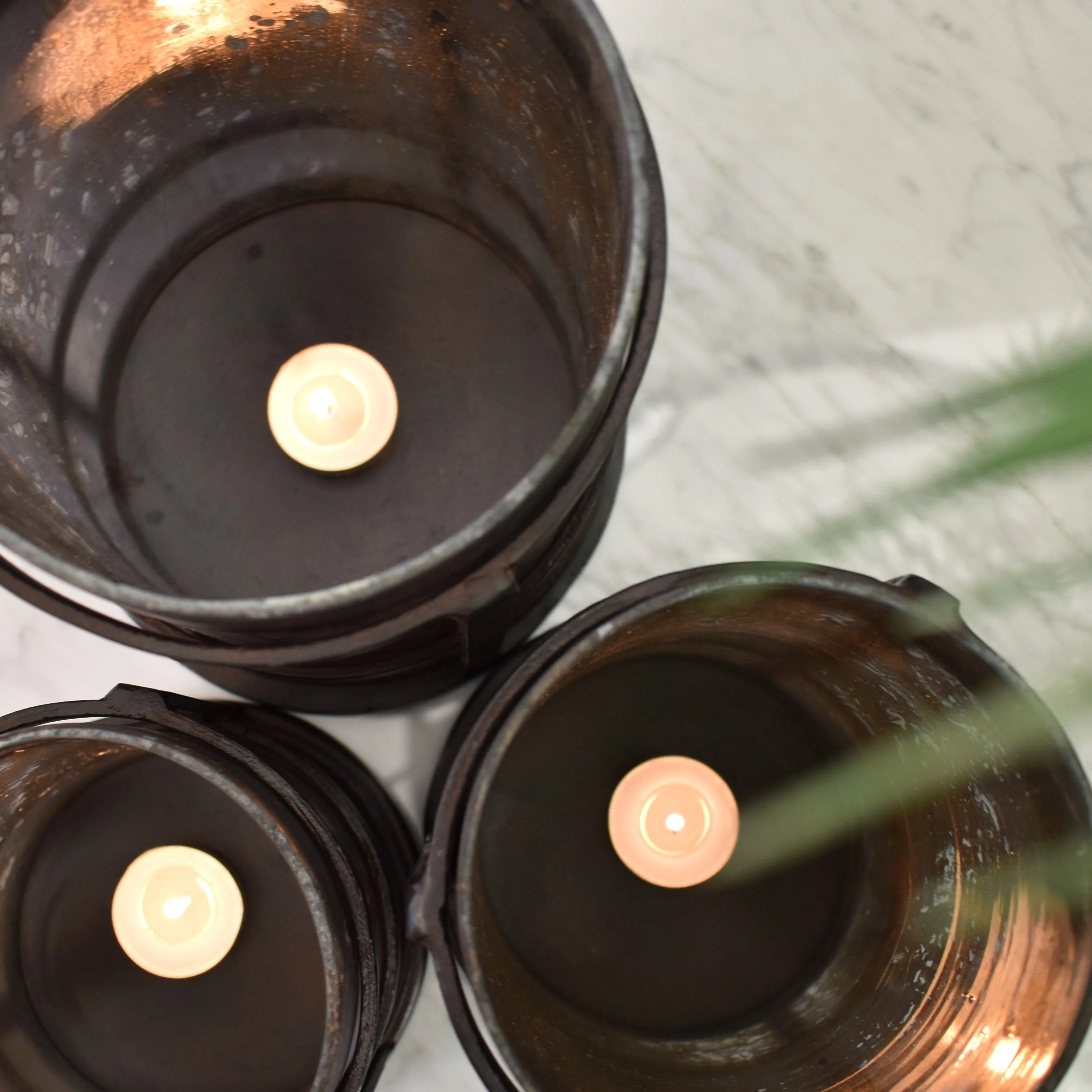 Bronze Rustic Hurricanes