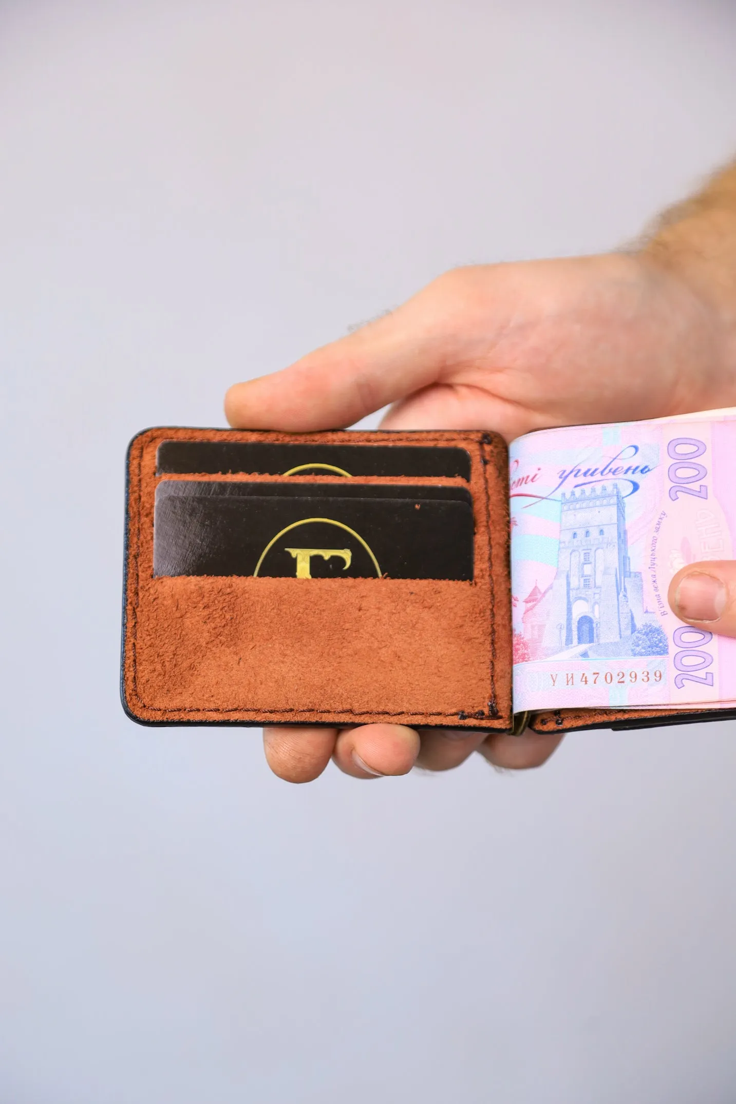Brown Leather Money Clip, Small leather wallet, Full grain Leather Money Clip, Gift for Men, Minimalist Wallet with Credit Card Holder