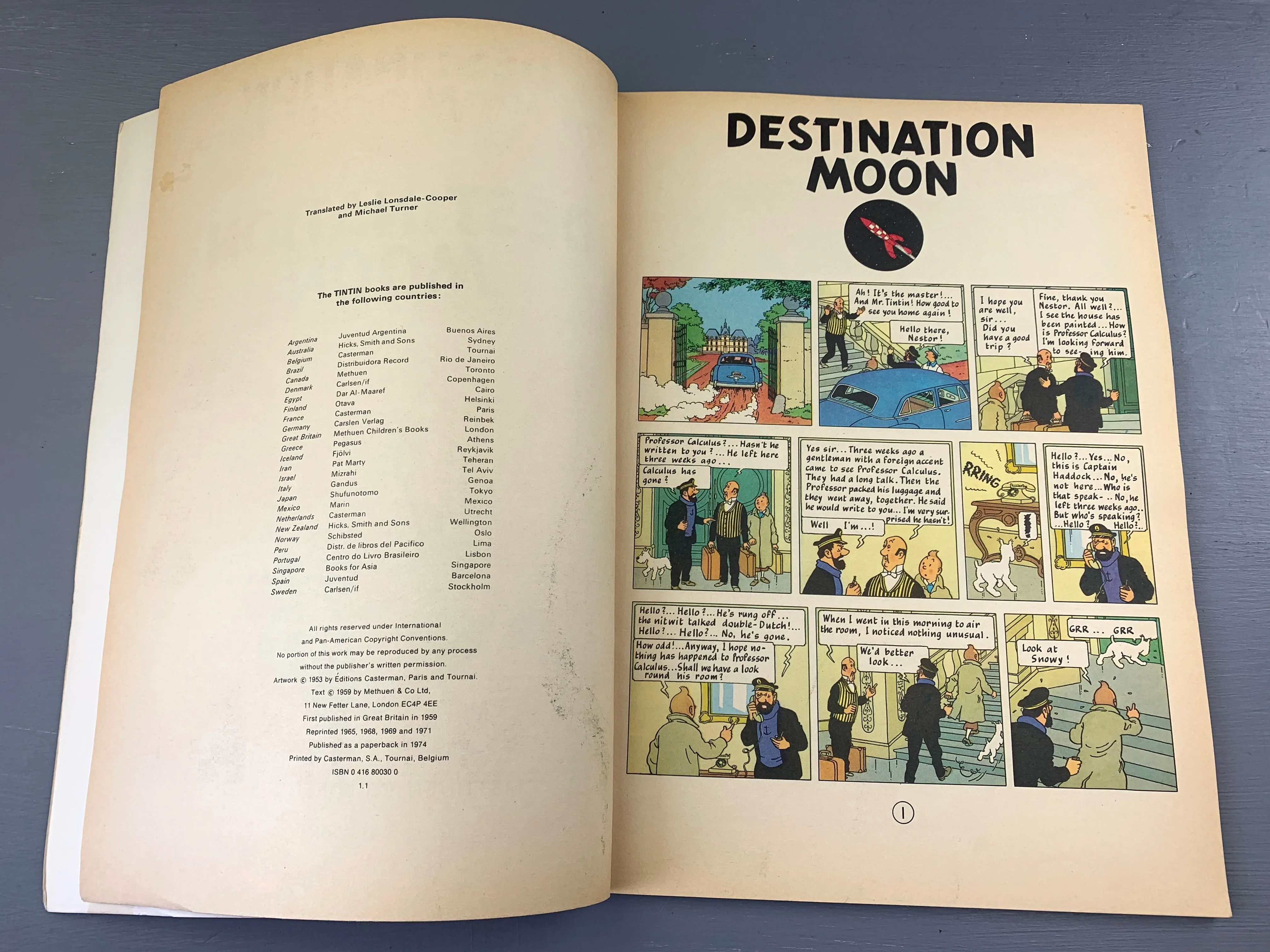 Destination Moon - Tintin 1974 Methuen 1st UK Paperback Edition Book