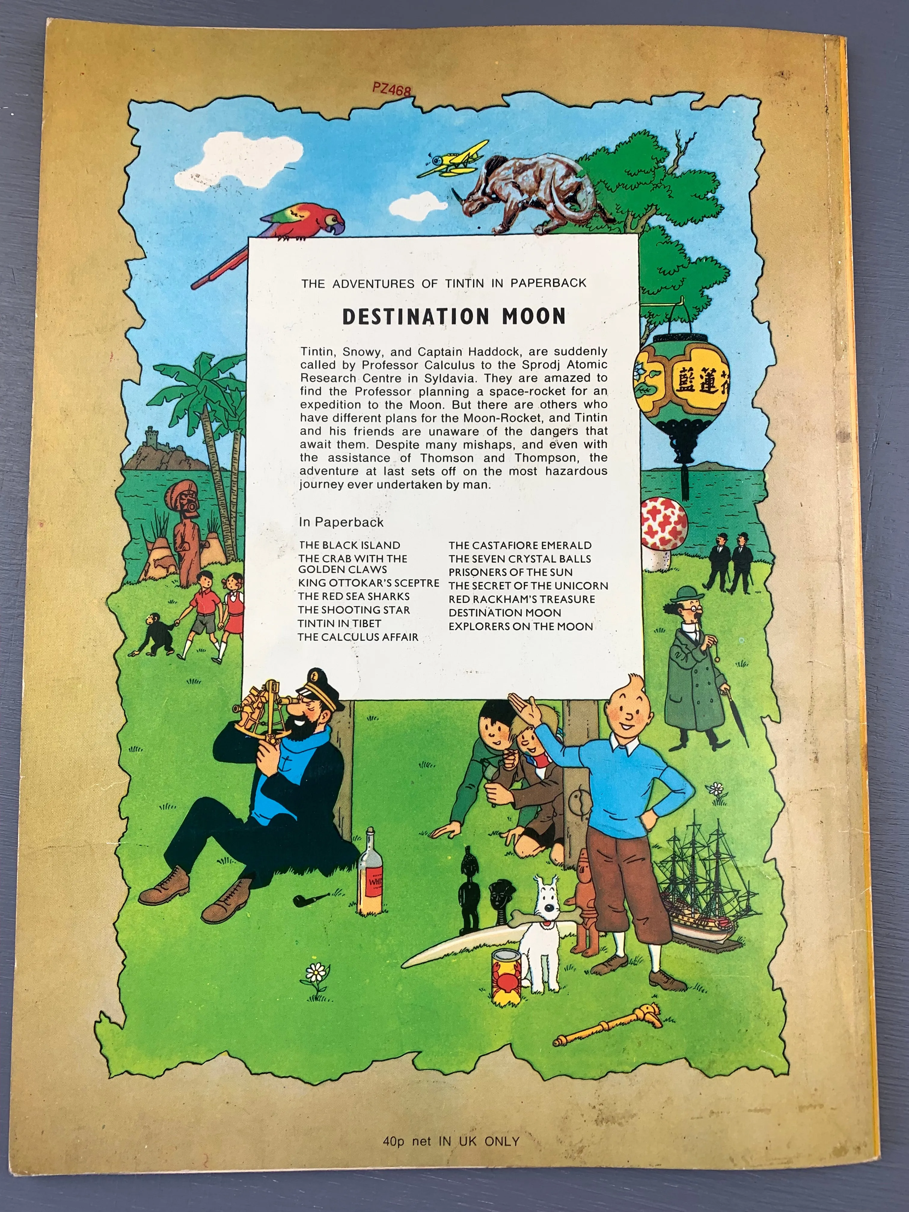 Destination Moon - Tintin 1974 Methuen 1st UK Paperback Edition Book
