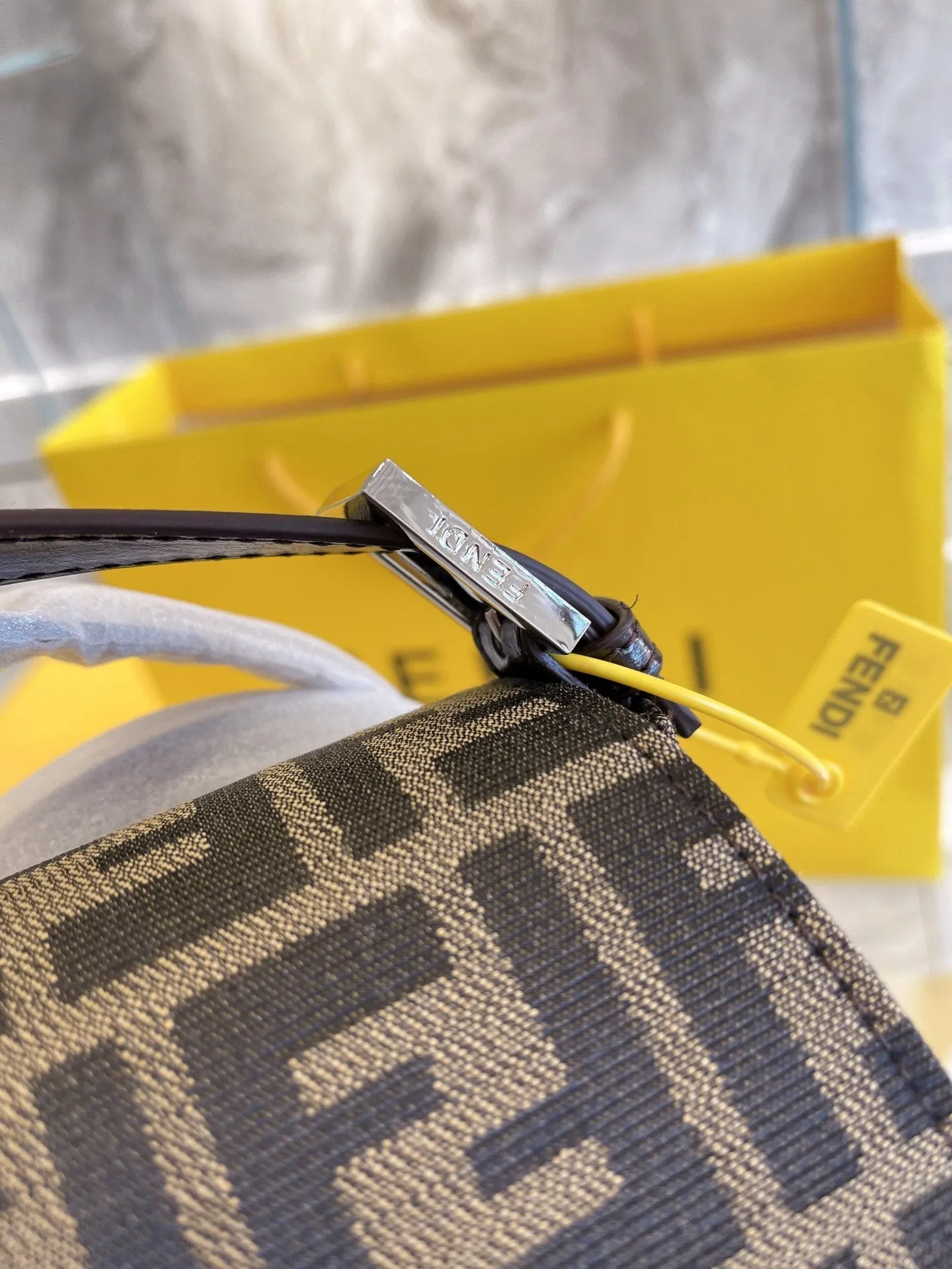 EN   Designer bags by Fendi 201