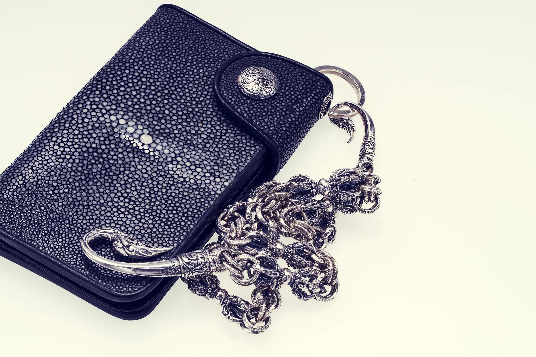 Galuchat Wallet : (M)