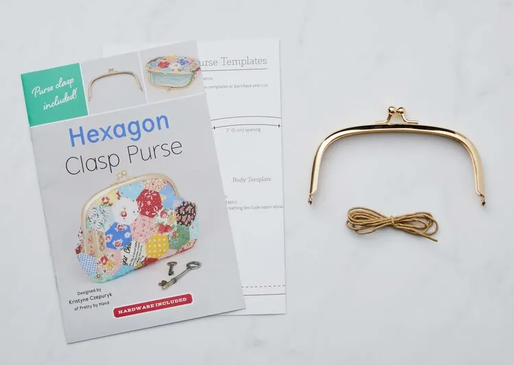 Hexagon Clasp Purse  #ZW2620