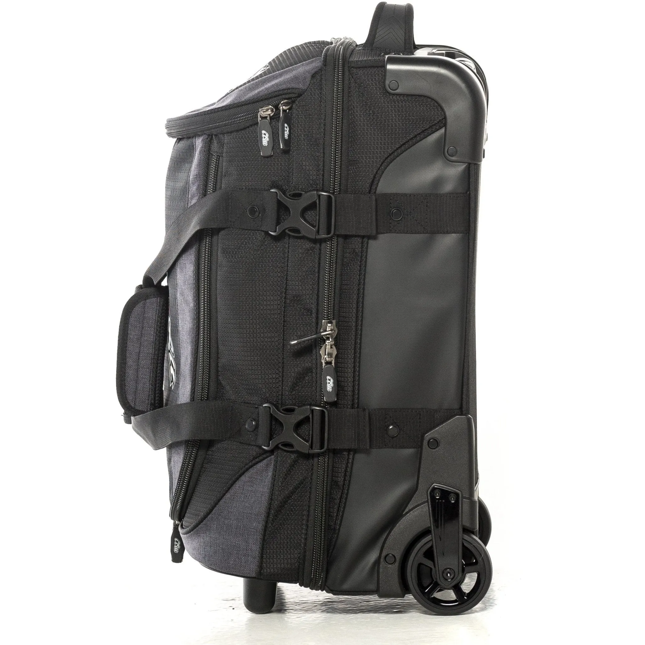 IXU Travel Companion 53cm Rolling Duffle