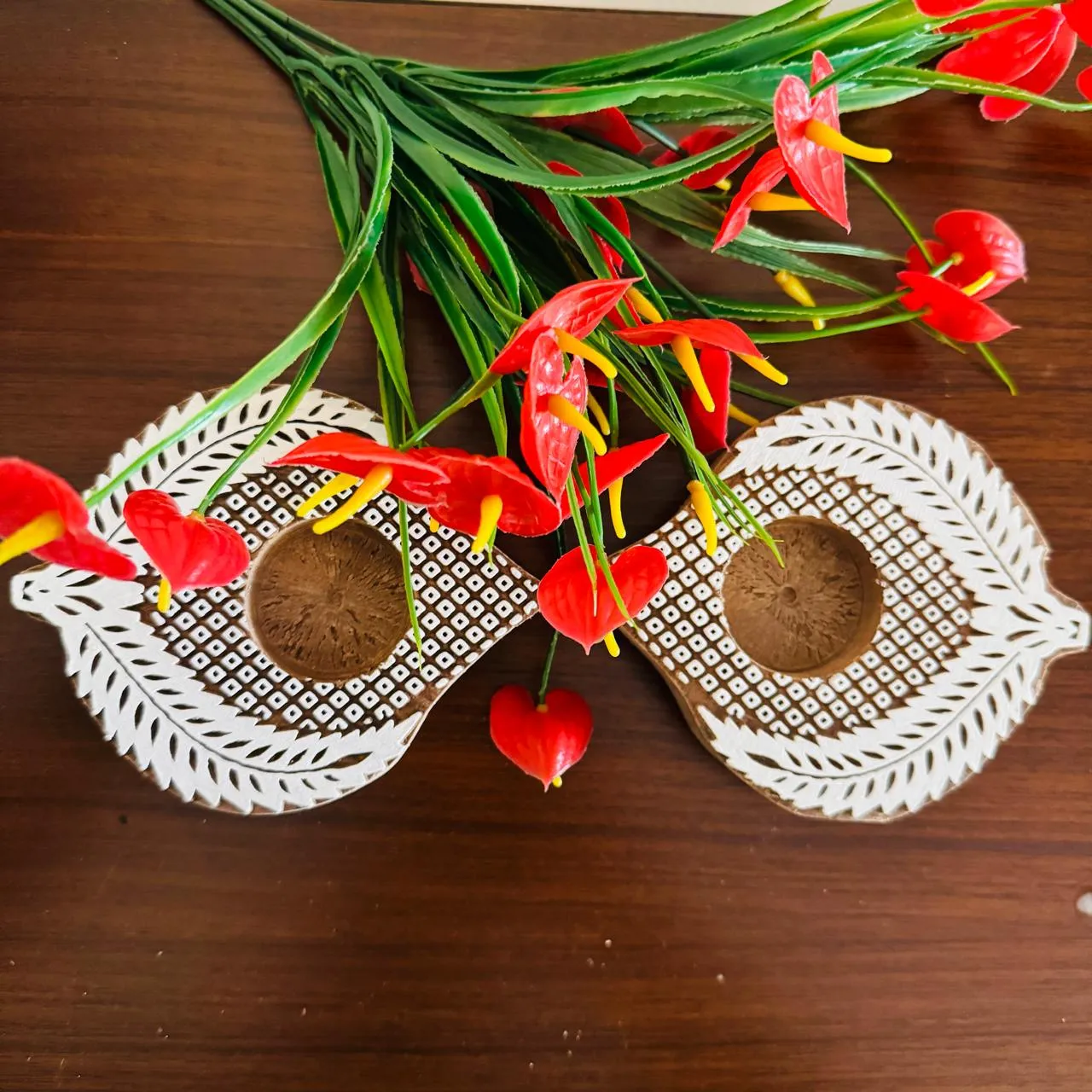 Leaf shaped diyas ( Set of 2) : Jyot 9