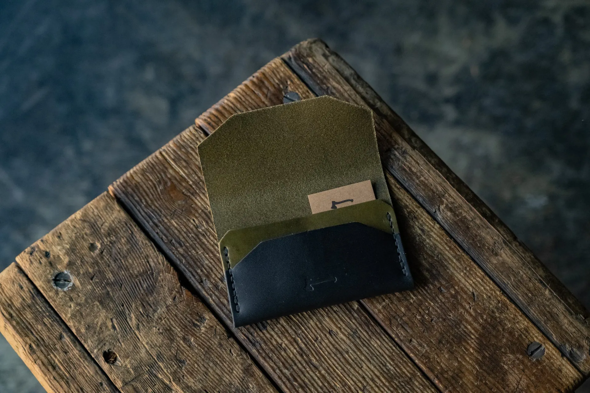 LIMITED - Olive Black