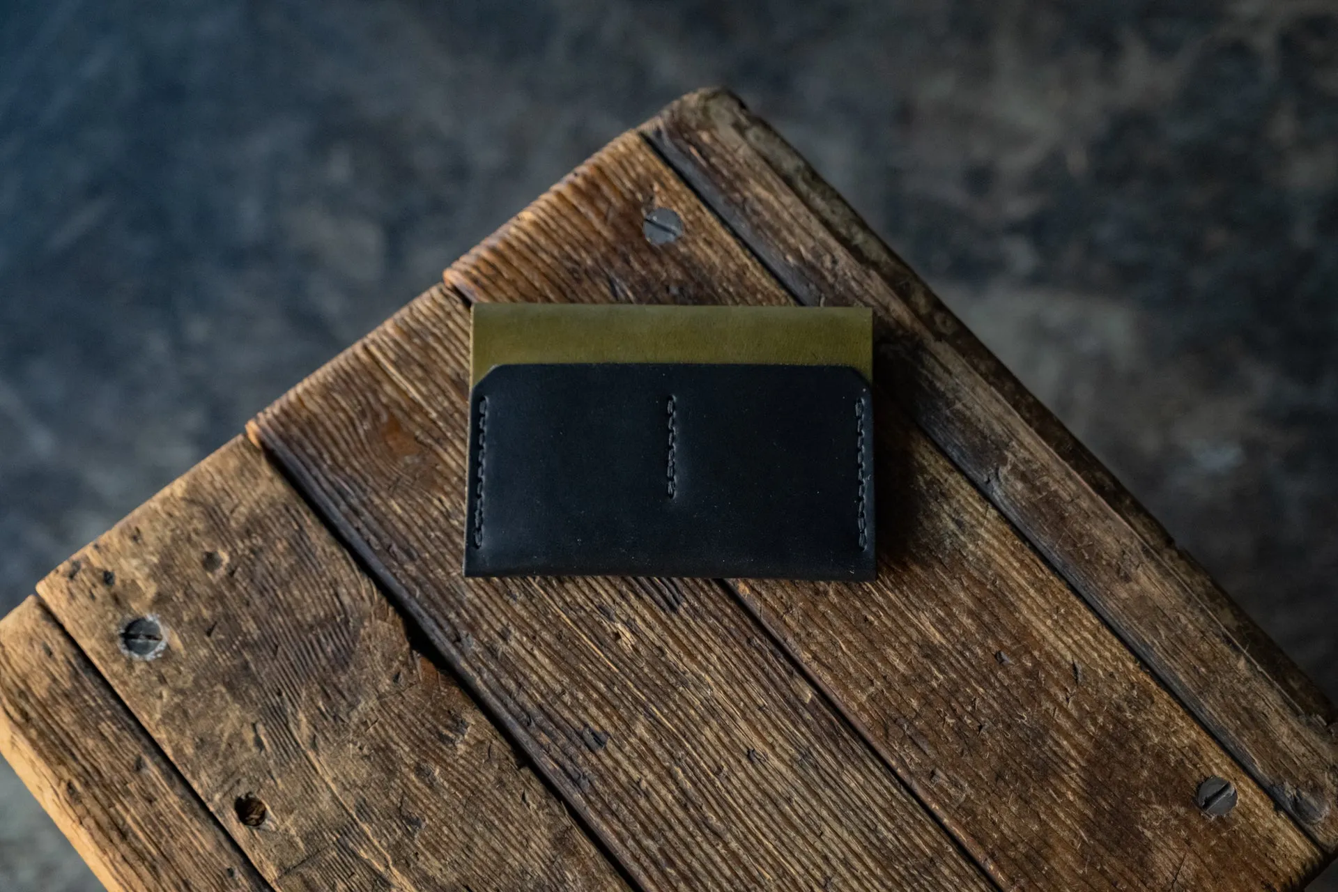 LIMITED - Olive Black