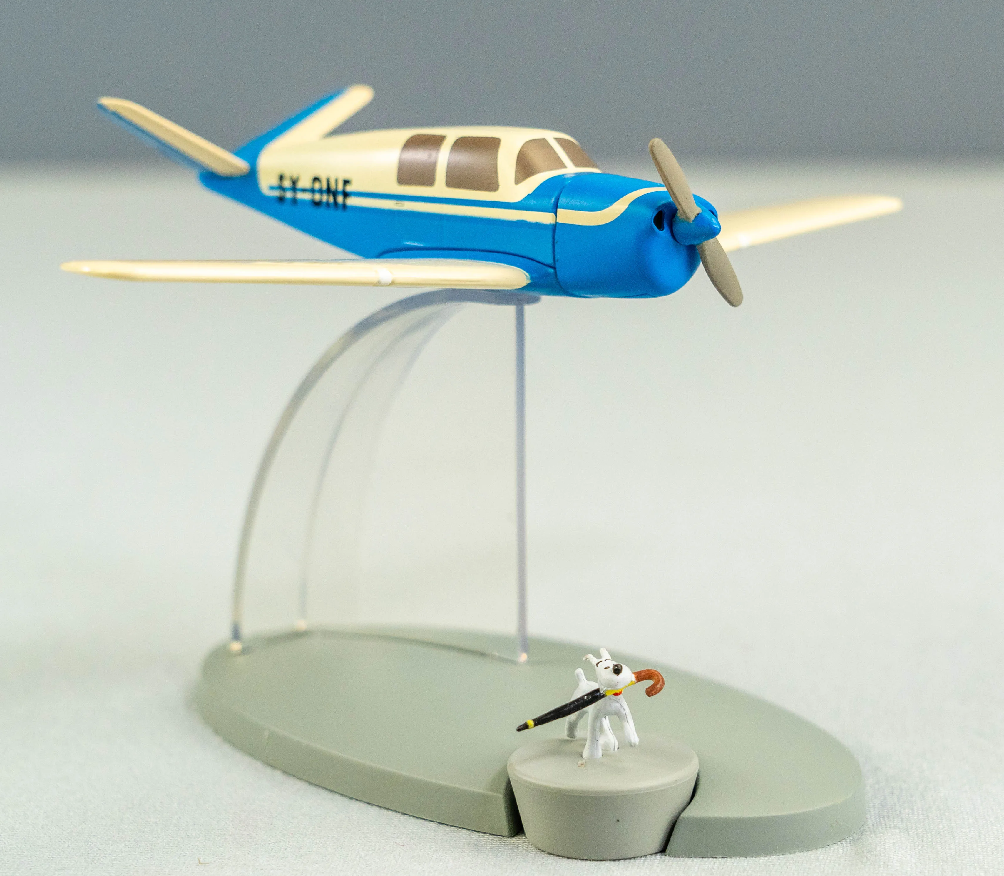 MOULINSART TINTIN AVION 29539 Kidnapper Plane Calculus Affair Hachette Model #19