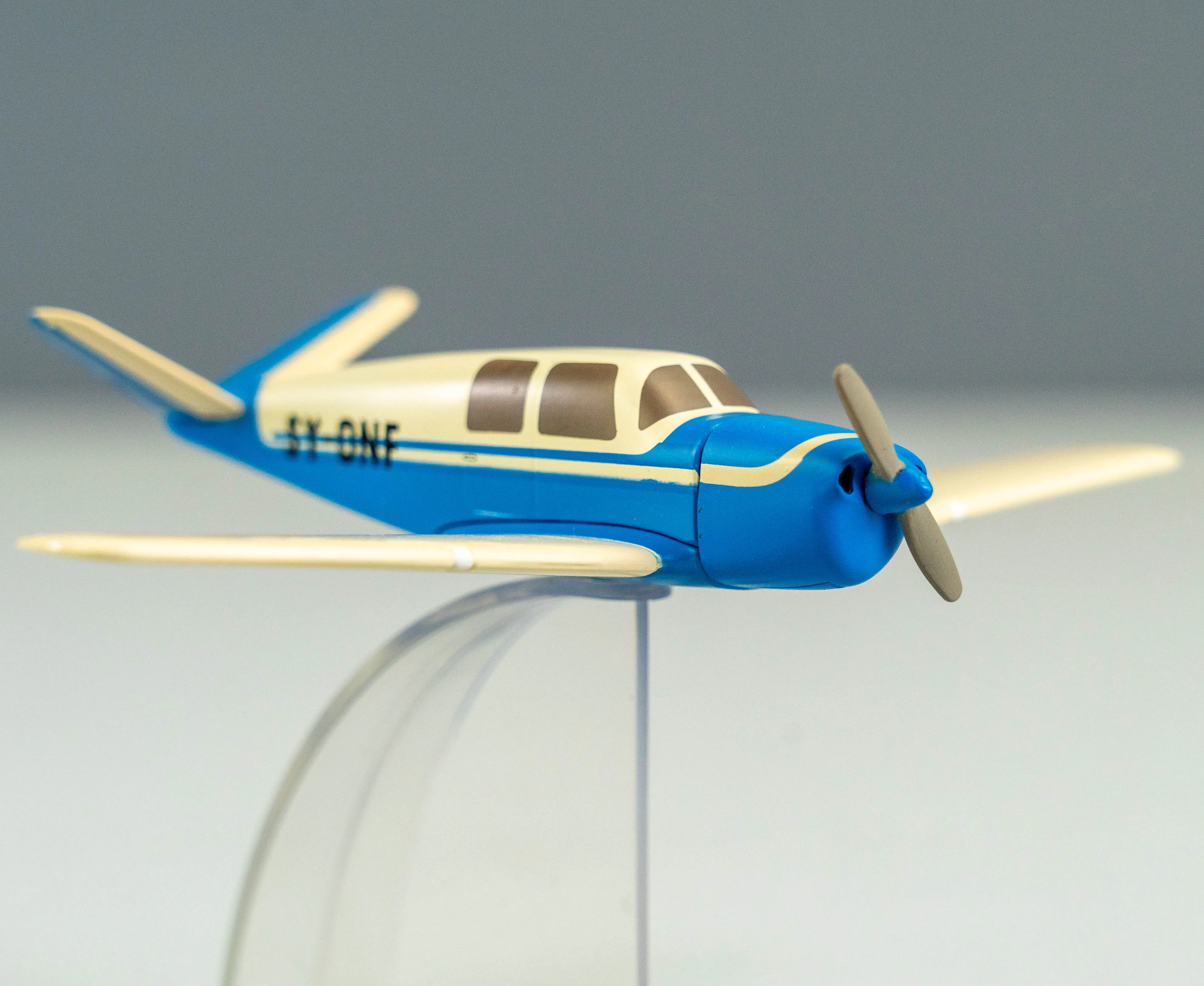 MOULINSART TINTIN AVION 29539 Kidnapper Plane Calculus Affair Hachette Model #19