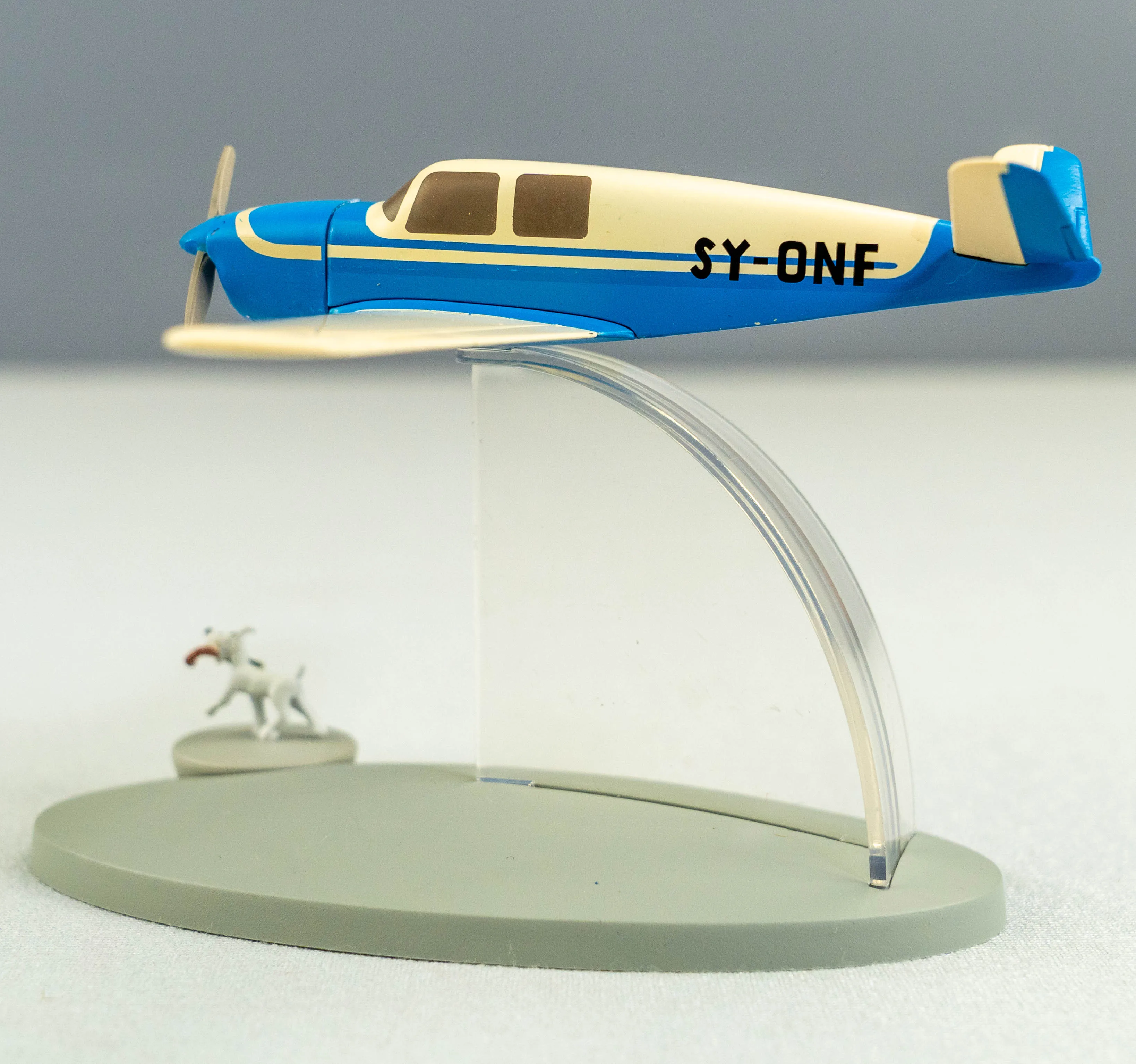 MOULINSART TINTIN AVION 29539 Kidnapper Plane Calculus Affair Hachette Model #19
