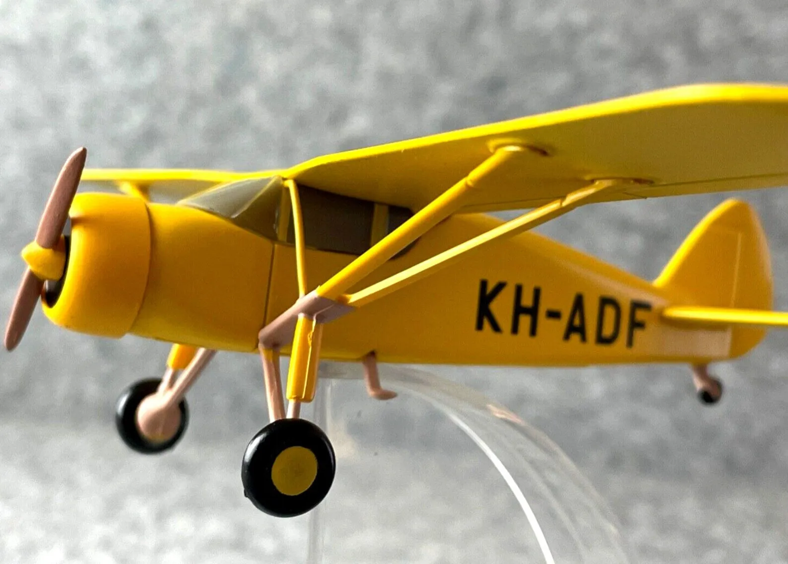 MOULINSART TINTIN Plane 29533 Albatros Recon: Red Sea Sharks Hachette Avion #13