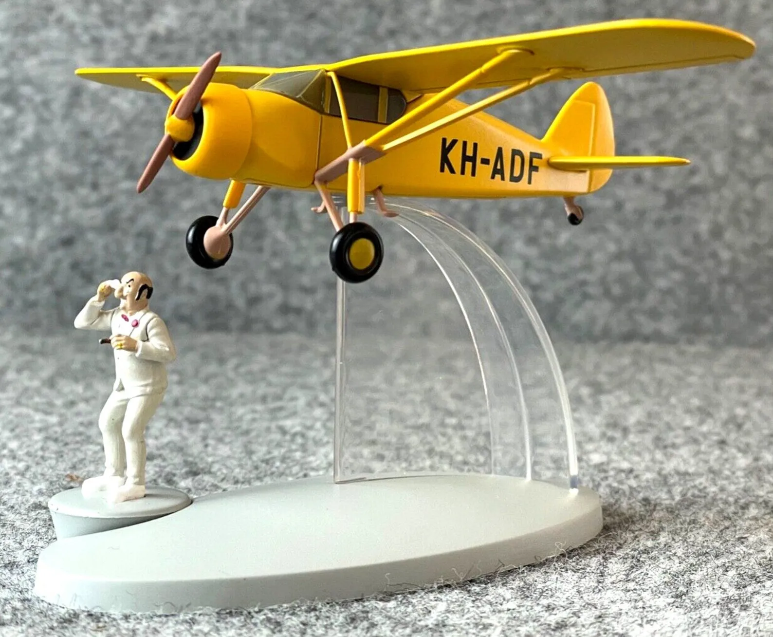 MOULINSART TINTIN Plane 29533 Albatros Recon: Red Sea Sharks Hachette Avion #13