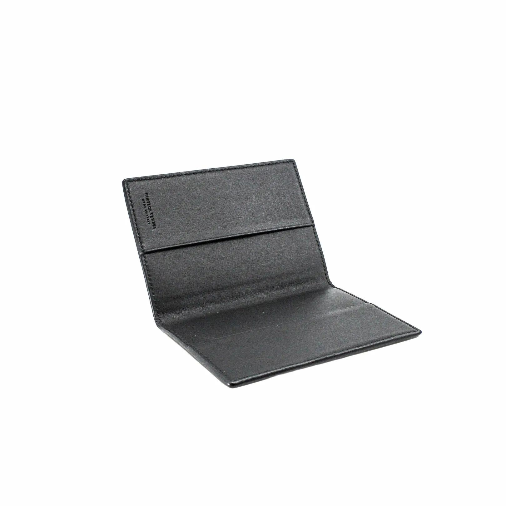 passport holder black
