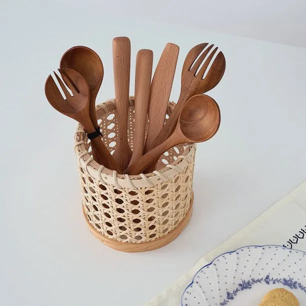 Rattan Pen Holder