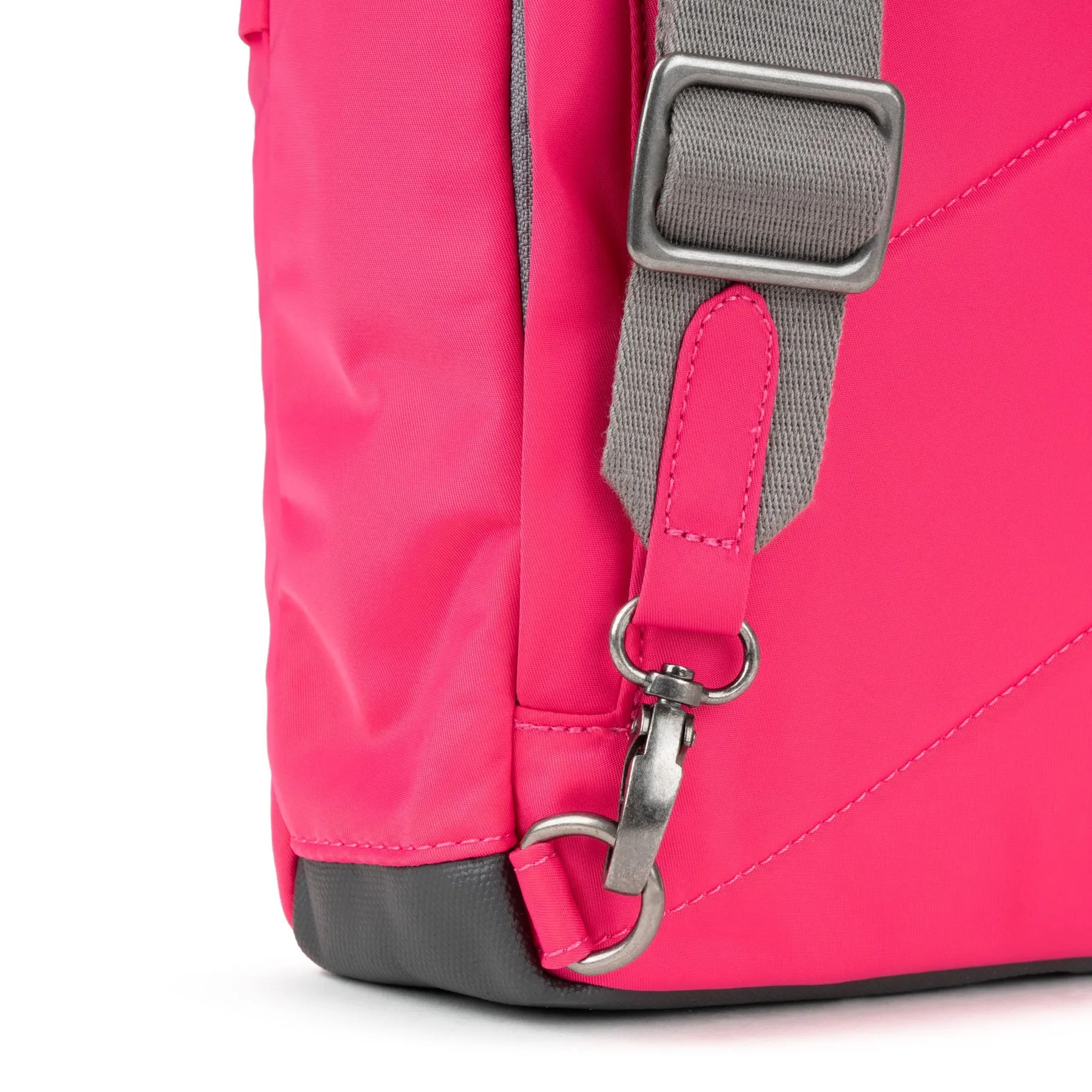 ROKA Willesden B XL Recycled Nylon Bag - Sparkling Cosmo