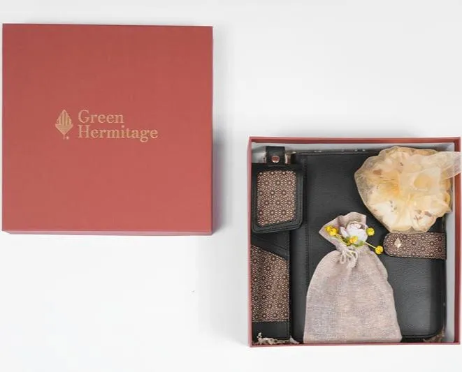 The Mindful Moments Gift Box | Perfect for Diwali- Set in Black