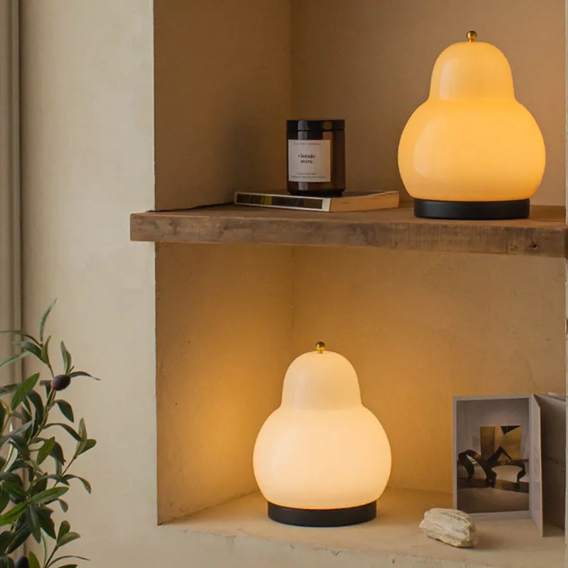 Yeolmae Portable Lamp
